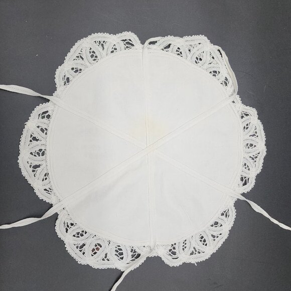 Lot of Battenburg and Crochet Linen Doilies Pillow Cover Bread Warmer VTG - Picture 7 of 12